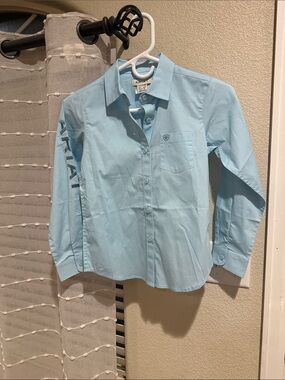 Ariat Girl’s  Light Blue Long-Sleeve Button-Up Shirt